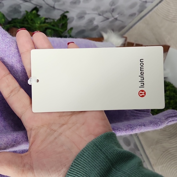 Lululemon Alpaca Wool-Blend V-Neck Sweater - Picture 7 of 9